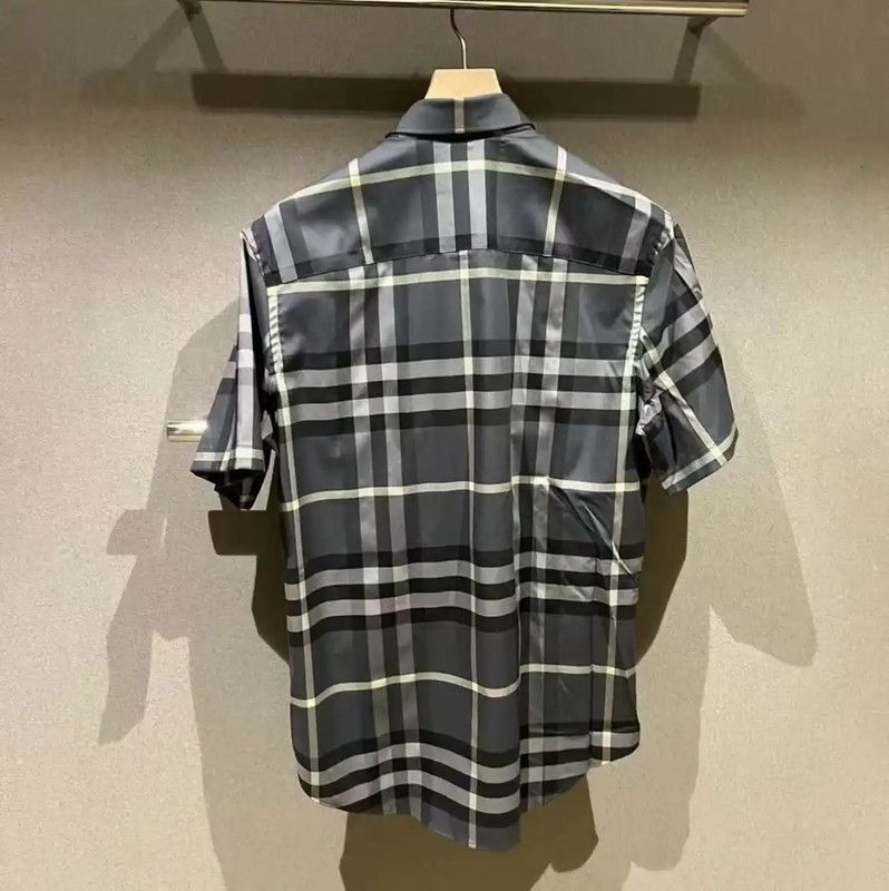 Burberry Burberry Black Cotton Short Sleeve Shirt Size US L / EU 52-54 / 3 - 3 Thumbnail