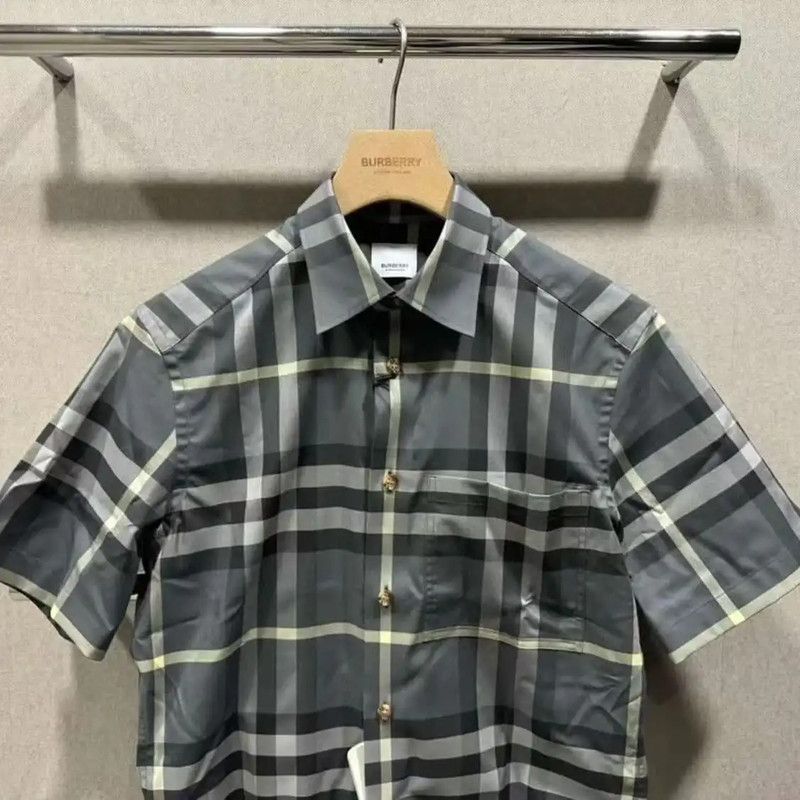 Burberry Burberry Black Cotton Short Sleeve Shirt Size US L / EU 52-54 / 3 - 2 Thumbnail