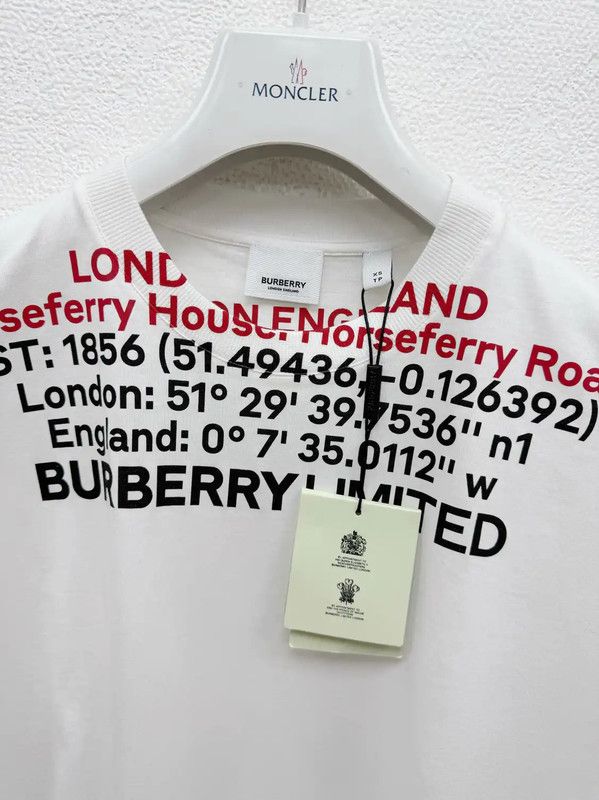 Burberry Burberry Men's White Short Sleeve T-Shirt Size US L / EU 52-54 / 3 - 2 Thumbnail