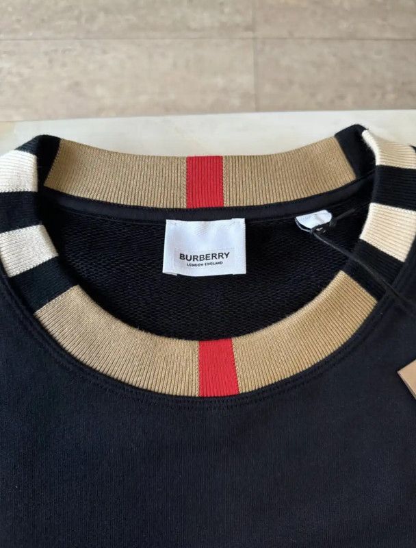 Burberry Burberry Black Cotton Lettered Long Sleeve Sweatshirt Size US S / EU 44-46 / 1 - 5 Thumbnail