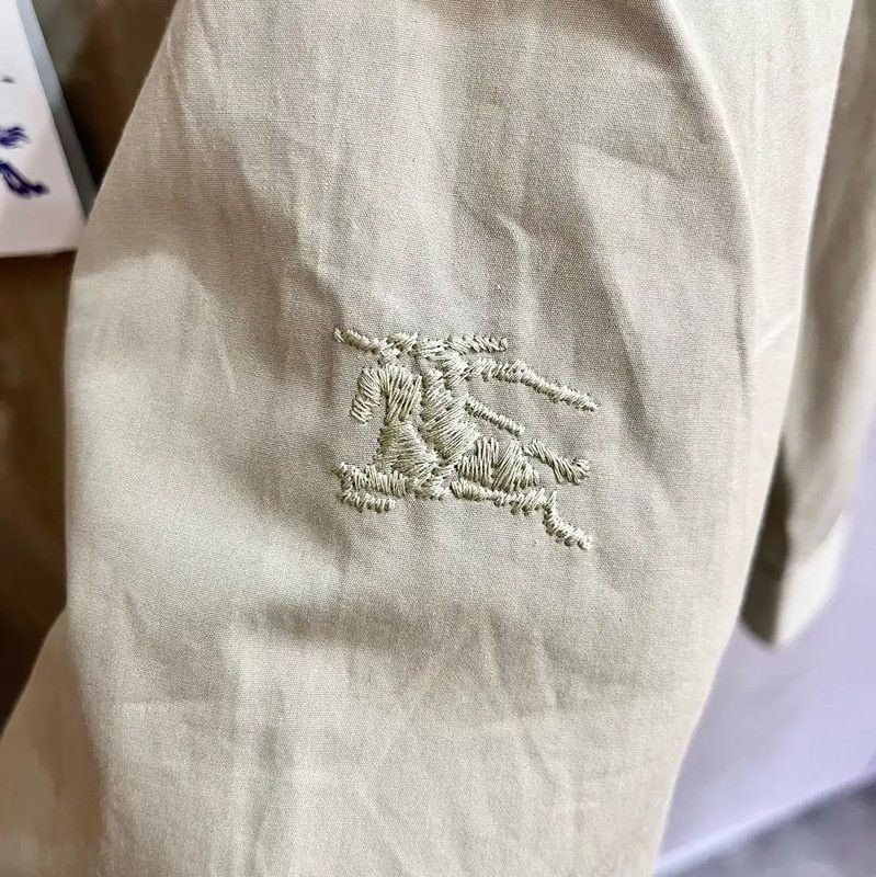 Burberry Burberry Men's Green Cotton Shirt Size US M / EU 48-50 / 2 - 4 Thumbnail
