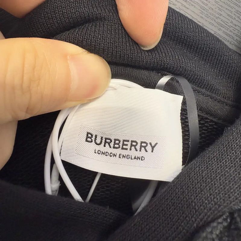 Burberry Burberry Black Logo Long Sleeve Hoodie Size US XXL / EU 58 / 5 - 3 Thumbnail