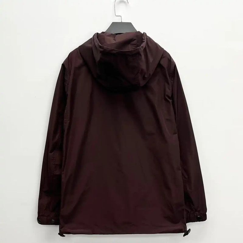 Burberry Burberry Oversized Burgundy Nylon Jacket for Men Size US XS / EU 42 / 0 - 2 Thumbnail