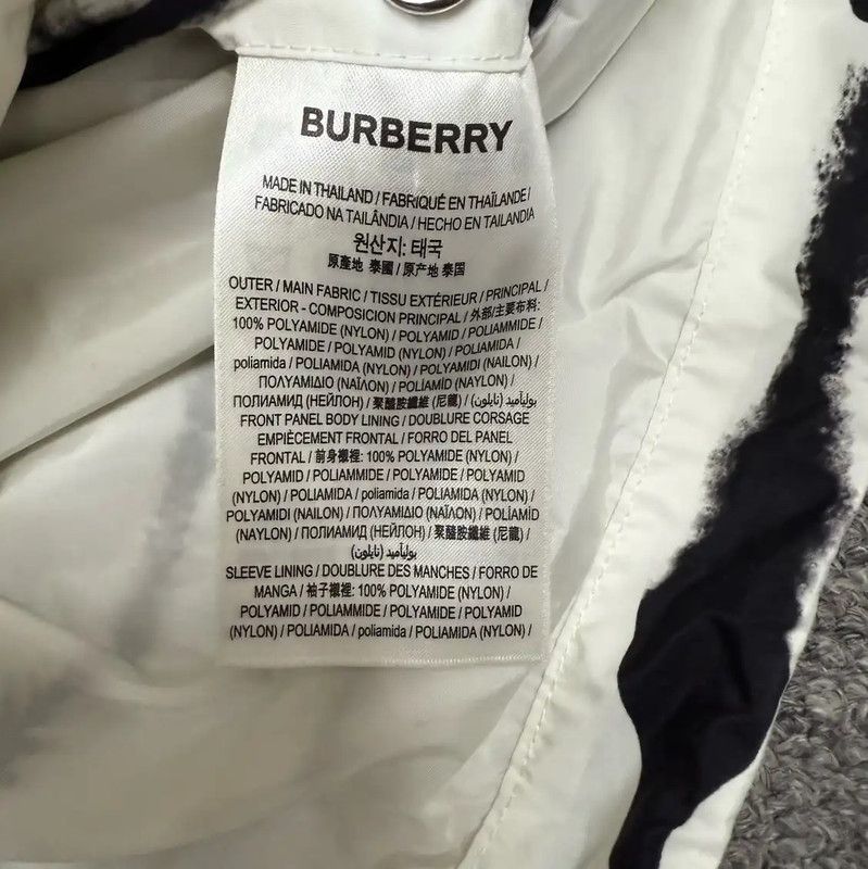 Burberry Burberry Hooded Jacket in Multicolor Size US XXS / EU 40 - 4 Thumbnail