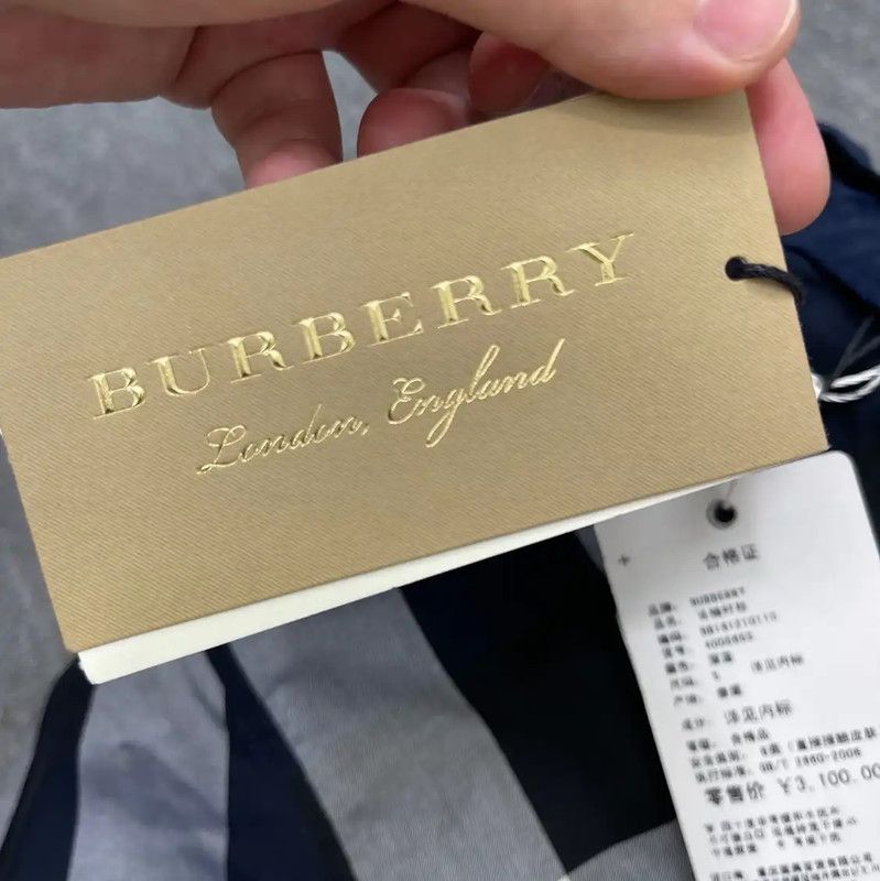 Burberry Burberry Long Sleeve Checkered Shirt for Men Size US S / EU 44-46 / 1 - 6 Thumbnail