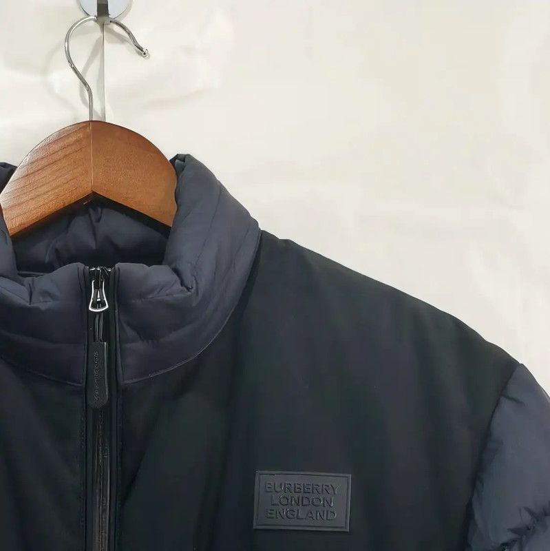Burberry Burberry Men's Short Down Jacket in Black Size US M / EU 48-50 / 2 - 7 Thumbnail
