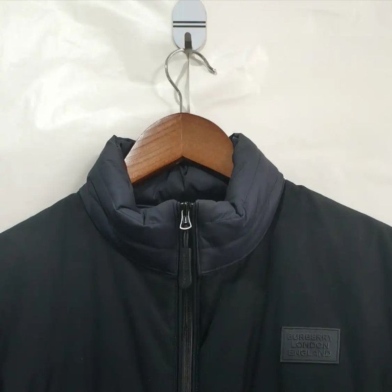 Burberry Burberry Men's Short Down Jacket in Black Size US M / EU 48-50 / 2 - 3 Thumbnail