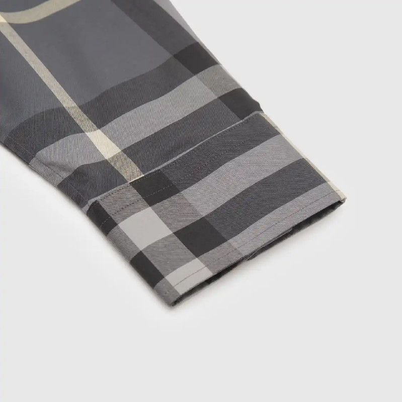 Burberry Burberry Multi-Color Plaid Long Sleeve Shirt Size US S / EU 44-46 / 1 - 6 Thumbnail