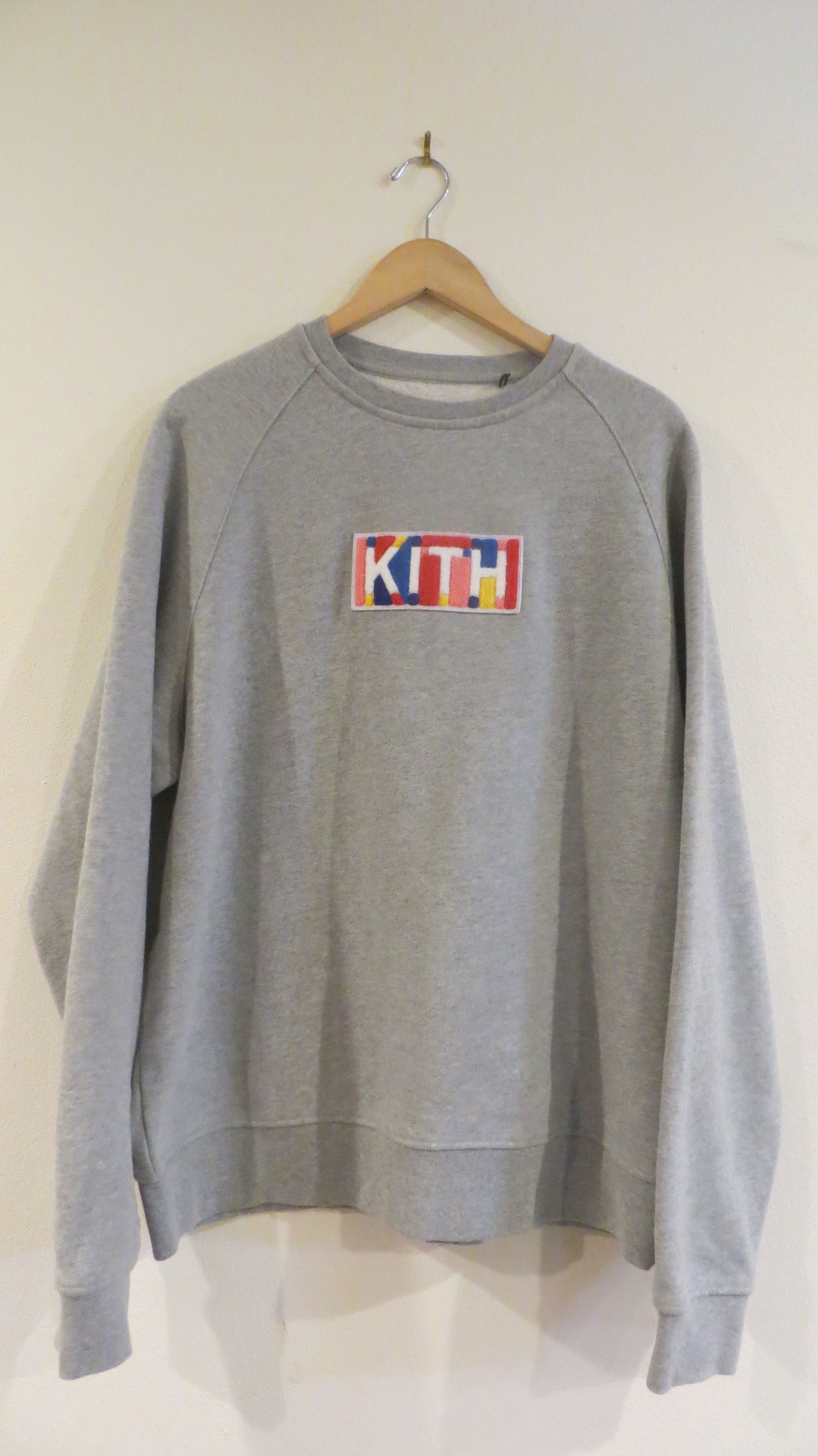 Kith Kith Geo Color Box Logo Crewneck (Heather Grey) | Grailed