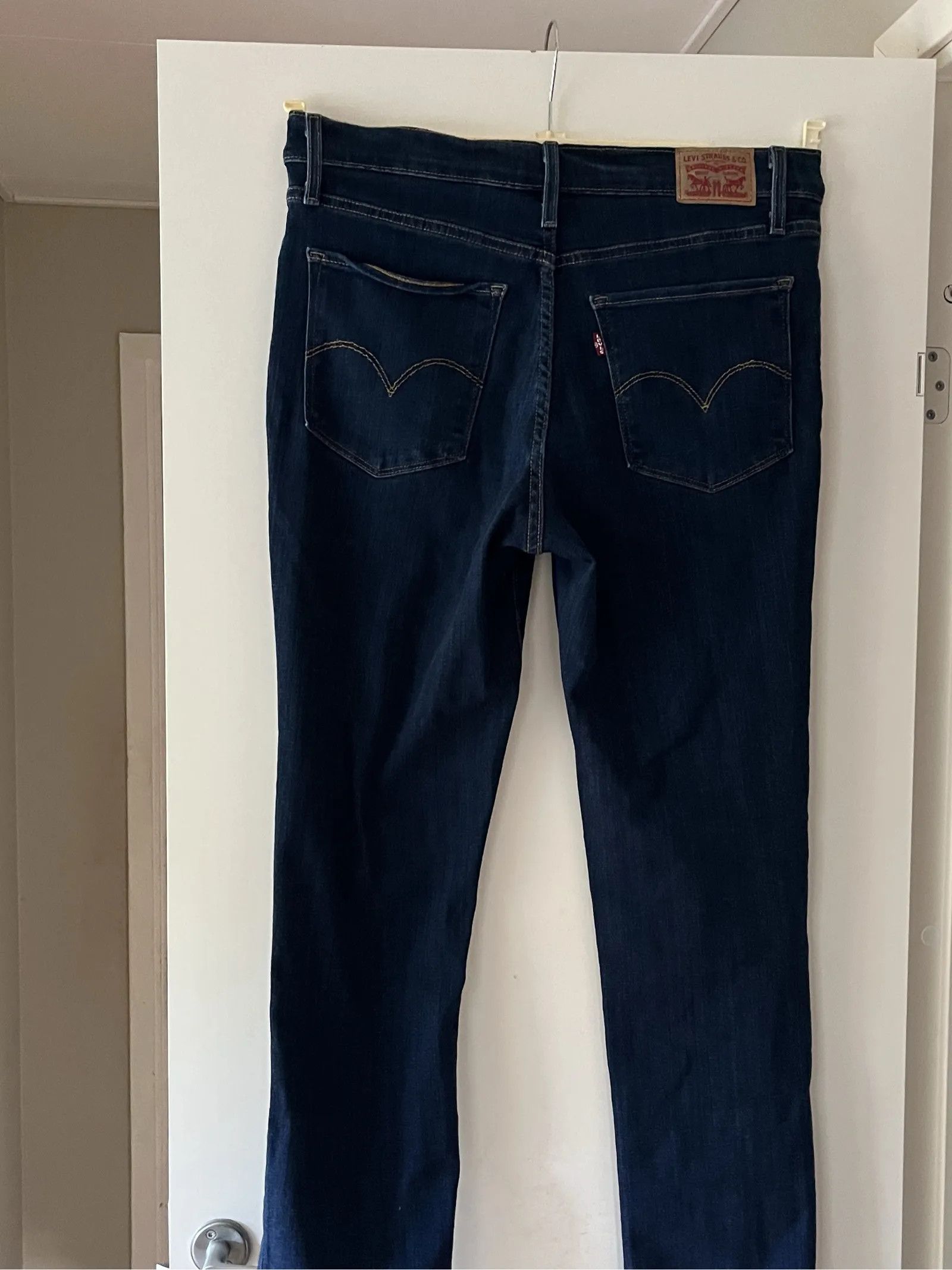 Levi's Levi's High rise straight Jeans Size 31" - 2 Thumbnail