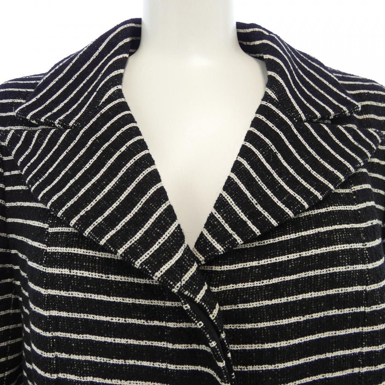 Chanel Chanel Chanel P16918V09428 01C Coat Cotton Outerwear P16918V09428 01C DUTY FREE for USA Size ONE SIZE - 5 Thumbnail