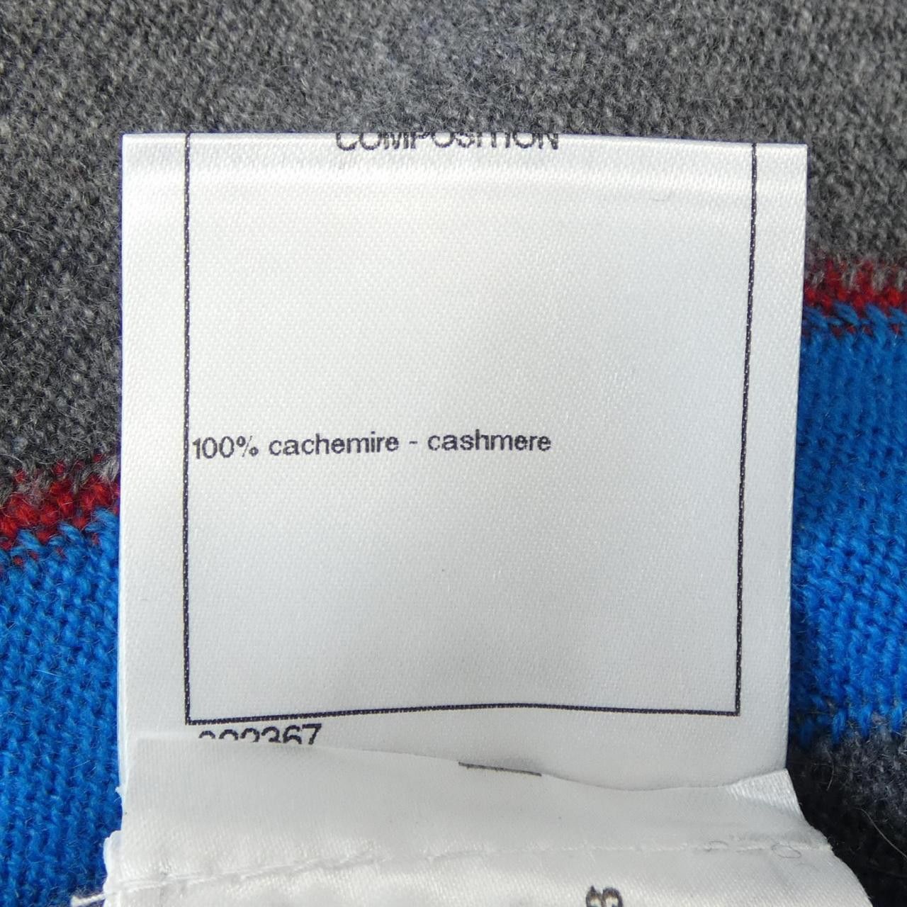 Chanel Chanel Chanel P54807K07179 Cashmere Knit Others Tops P54807K07179 DUTY FREE for USA Size ONE SIZE - 3 Thumbnail