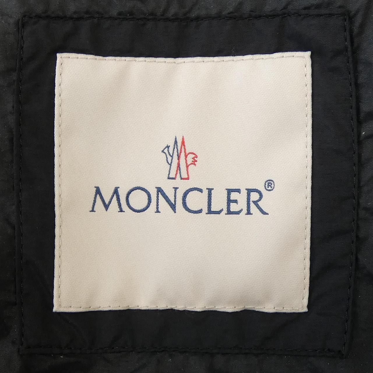 Moncler Moncler Moncler FEGEO Jacket Others Outerwear FEGEO DUTY FREE for USA Size ONE SIZE - 4 Thumbnail