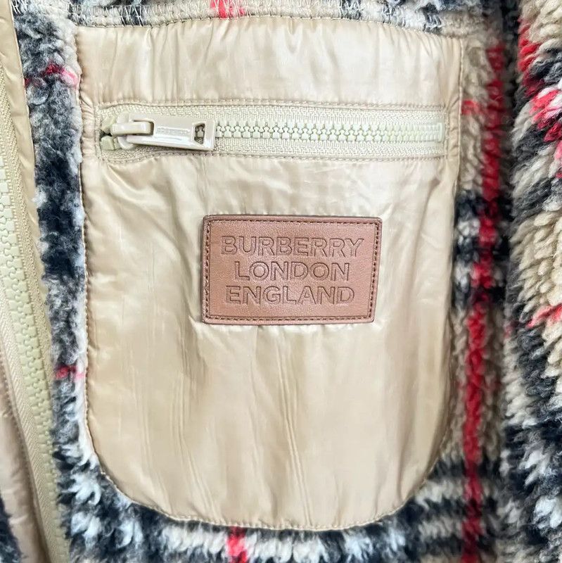 Burberry Burberry Khaki Checkered Jacket for Men Size US S / EU 44-46 / 1 - 3 Thumbnail