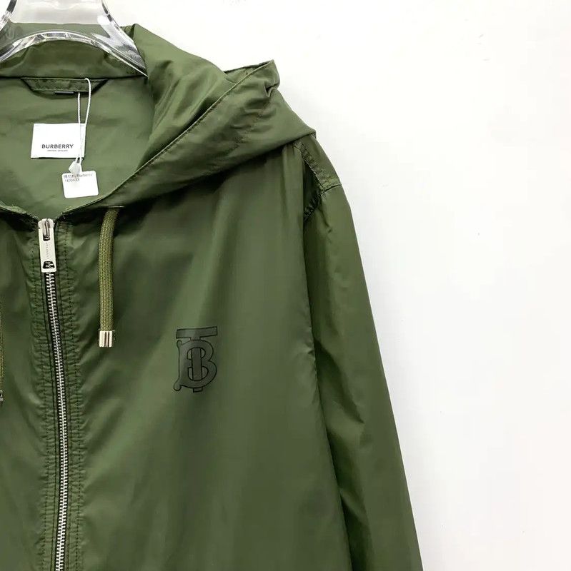 Burberry Burberry Men's Military Green Hooded Jacket Size US L / EU 52-54 / 3 - 3 Thumbnail