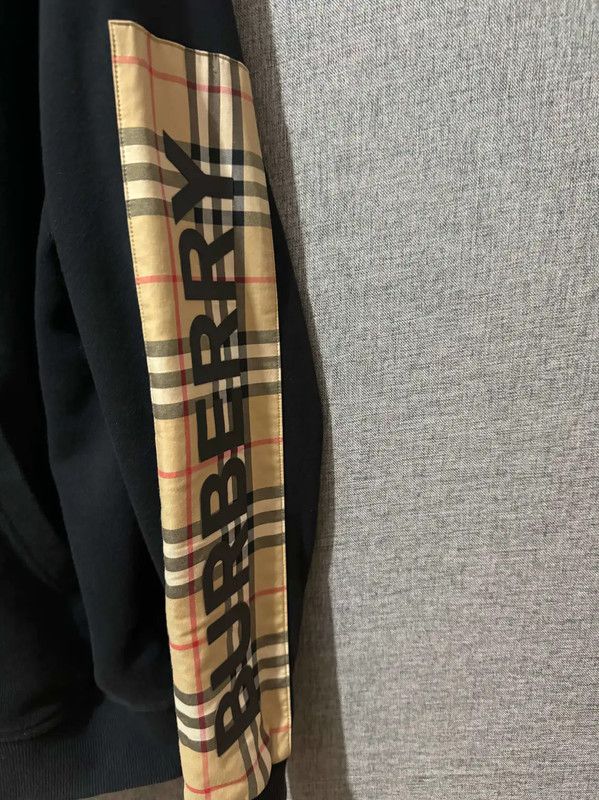 Burberry Burberry Black Cotton Logo Hoodie for Men Size US M / EU 48-50 / 2 - 3 Thumbnail