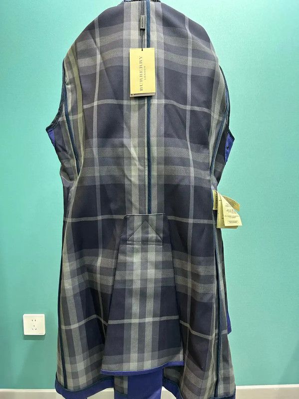 Burberry Burberry Long Blue Trench Coat for Men Size US XL / EU 56 / 4 - 8 Thumbnail