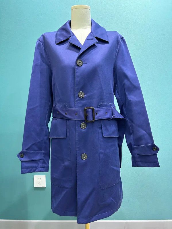 Burberry Burberry Long Blue Trench Coat for Men Size US XL / EU 56 / 4 - 2 Thumbnail