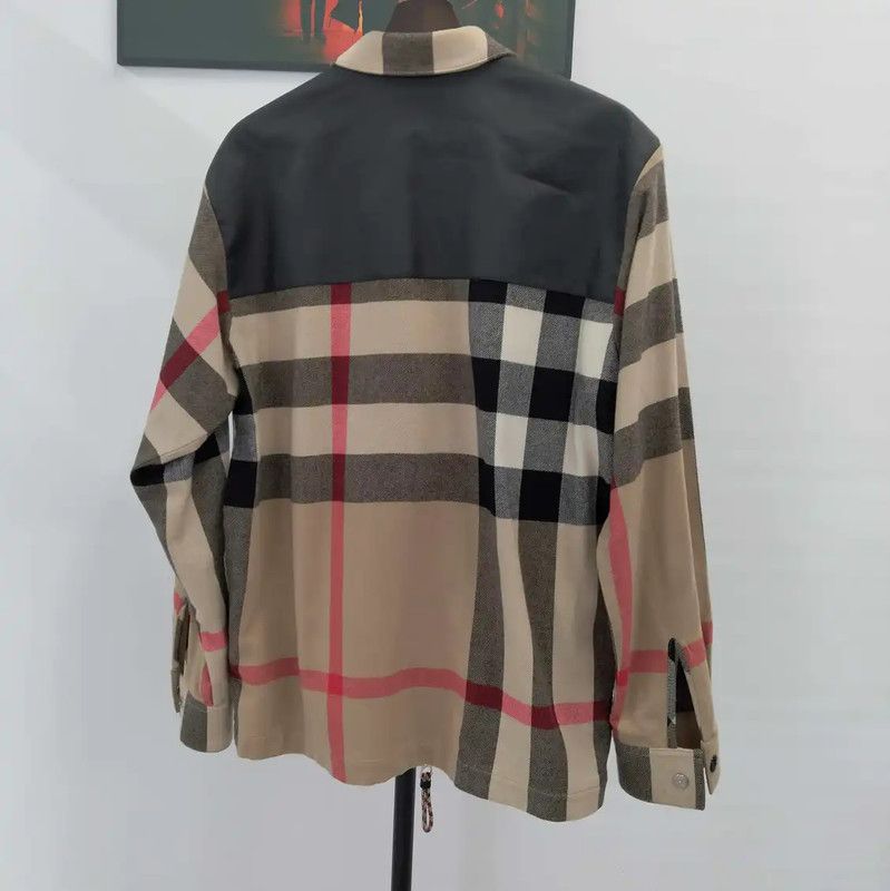 Burberry Burberry Khaki Long Sleeve Coat for Men Size US S / EU 44-46 / 1 - 2 Thumbnail