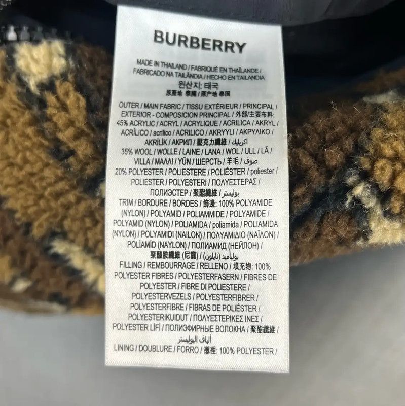 Burberry Burberry Logo Printed Winter Jacket for Men Size US M / EU 48-50 / 2 - 5 Thumbnail