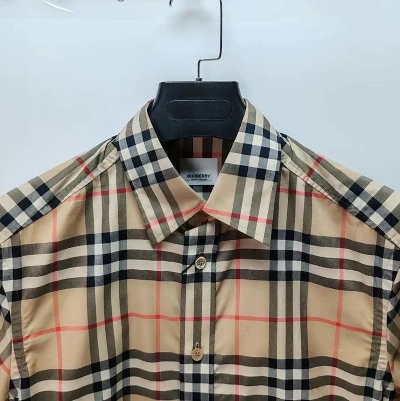 Burberry Burberry Khaki Long Sleeve Shirt for Men Size US XS / EU 42 / 0 - 2 Thumbnail