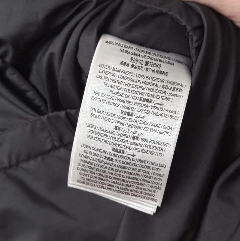 Burberry Burberry Black Puffer Jacket for Men Size US S / EU 44-46 / 1 - 4 Thumbnail