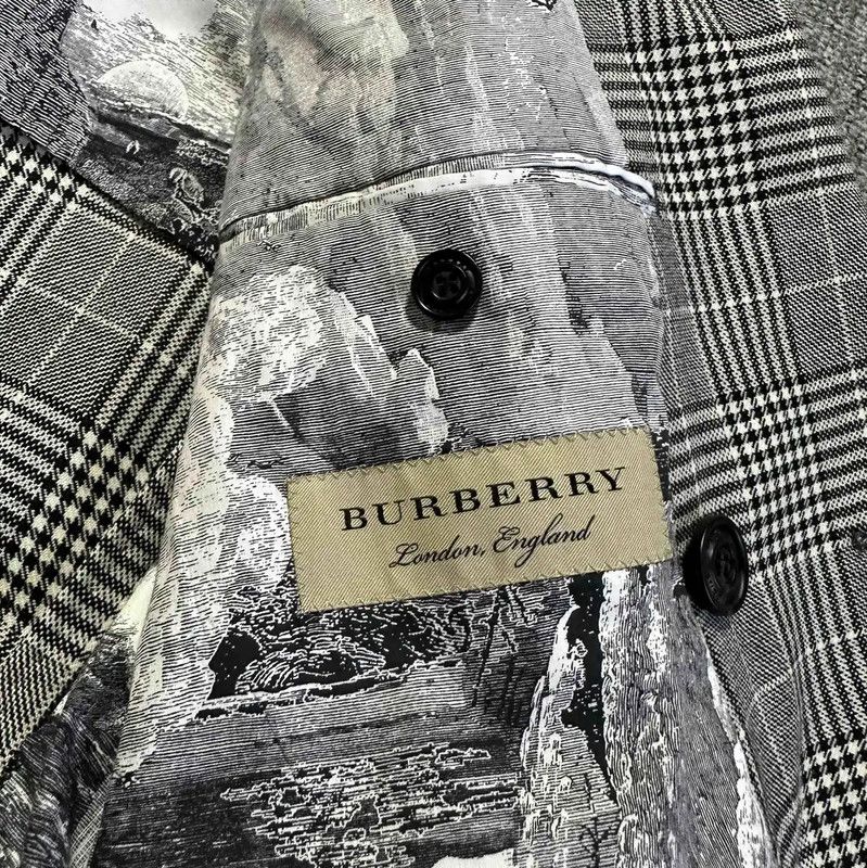 Burberry Burberry Gray Wool Houndstooth Long Sleeve Coat Size US M / EU 48-50 / 2 - 7 Thumbnail