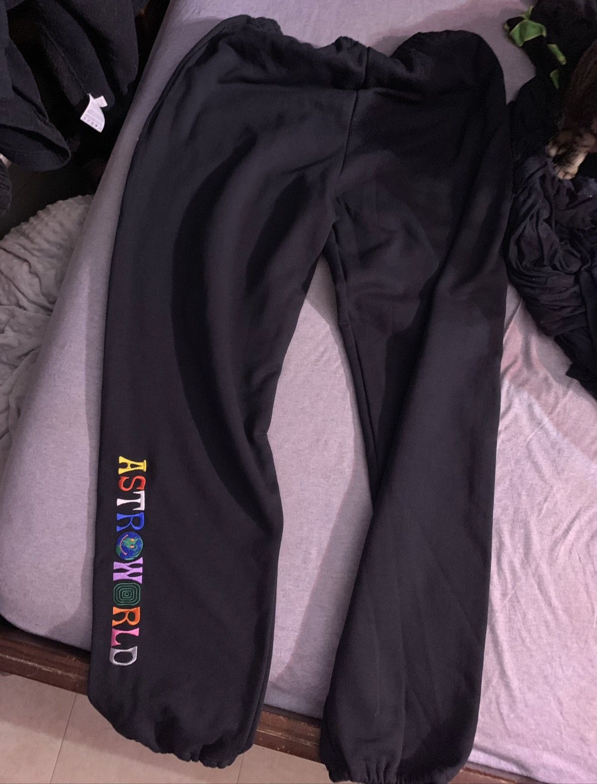 Astroworld sweatpants black sales