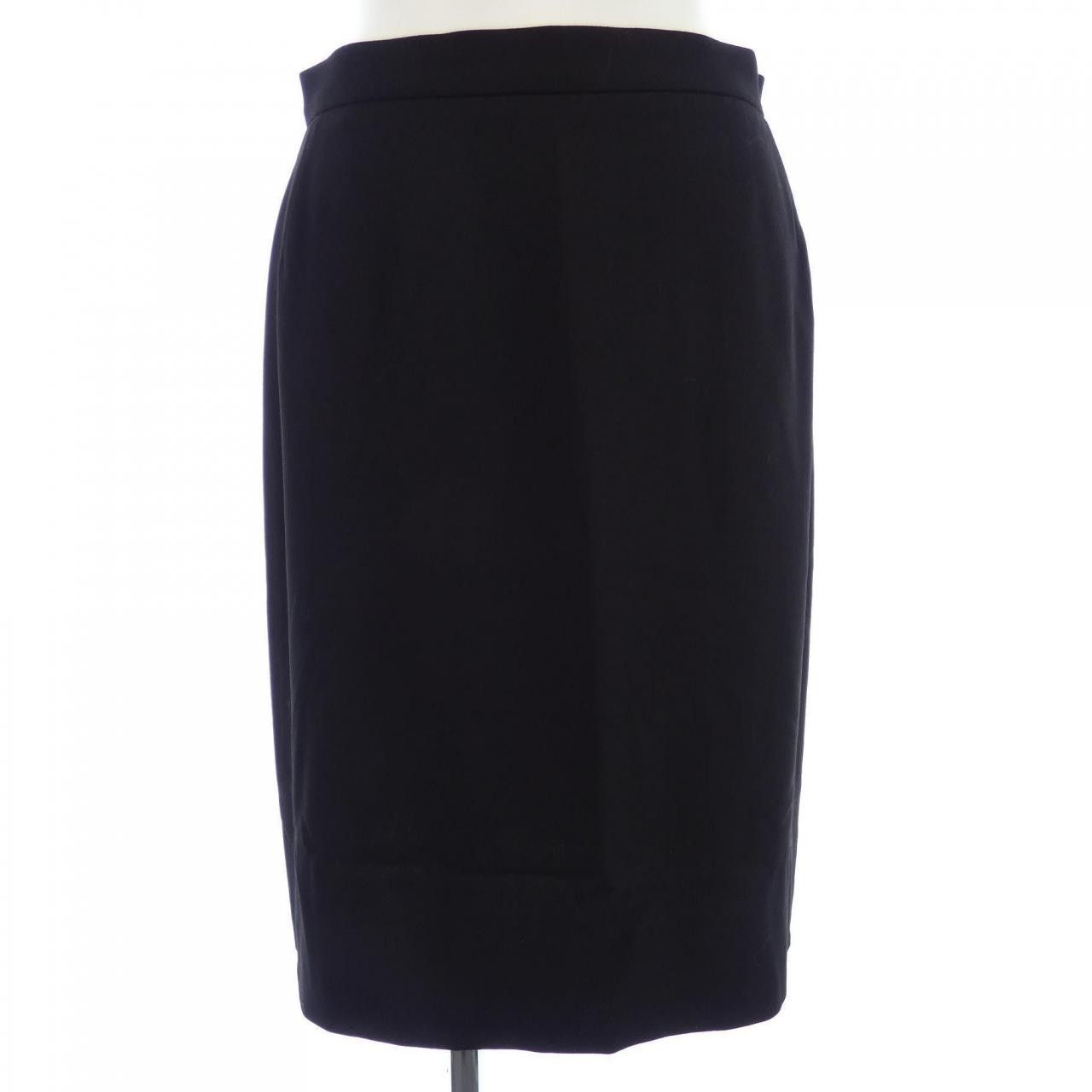 Chanel Chanel Chanel Suit Others Suits P07967V05508 97P DUTY FREE for USA Size ONE SIZE - 7 Thumbnail