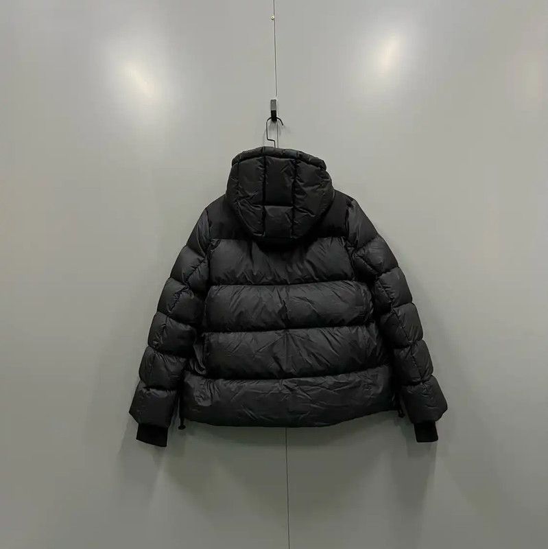 Burberry Burberry Black Down Jacket for Winter Size US XL / EU 56 / 4 - 2 Thumbnail