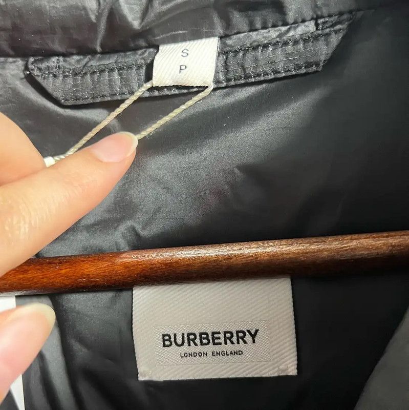 Burberry Burberry Men's Black Down Jacket Size US S / EU 44-46 / 1 - 3 Thumbnail