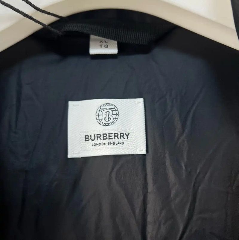Burberry Burberry Men's XL Winter Down Vest Size US XL / EU 56 / 4 - 4 Thumbnail