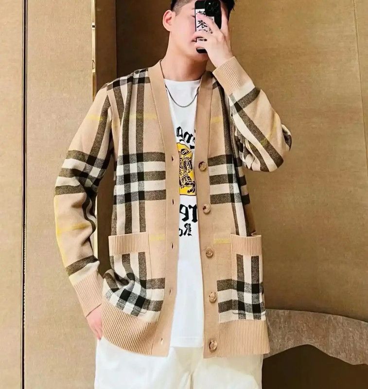 Burberry Burberry Beige Wool Cardigan for Men Size US M / EU 48-50 / 2 - 7 Thumbnail