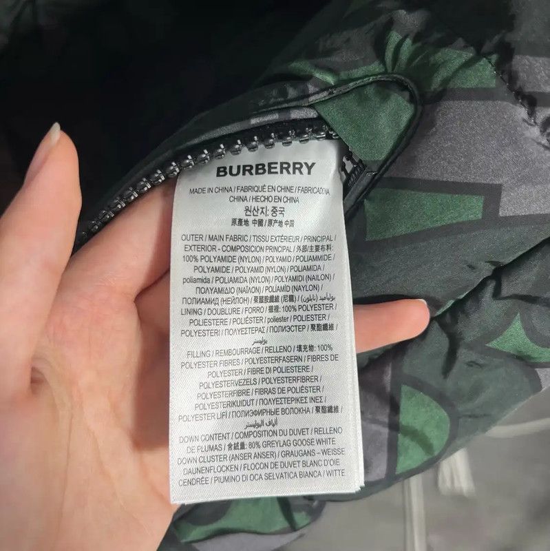 Burberry Burberry Green Men's Puffer Jacket Size US XS / EU 42 / 0 - 4 Thumbnail