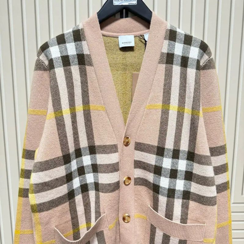 Burberry Burberry Men's Khaki Wool Logo Knit Sweater Size US M / EU 48-50 / 2 - 4 Thumbnail