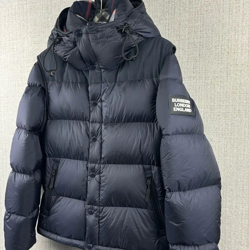Burberry Burberry Men's Winter Down Jacket in Dark Blue Size US M / EU 48-50 / 2 - 3 Thumbnail