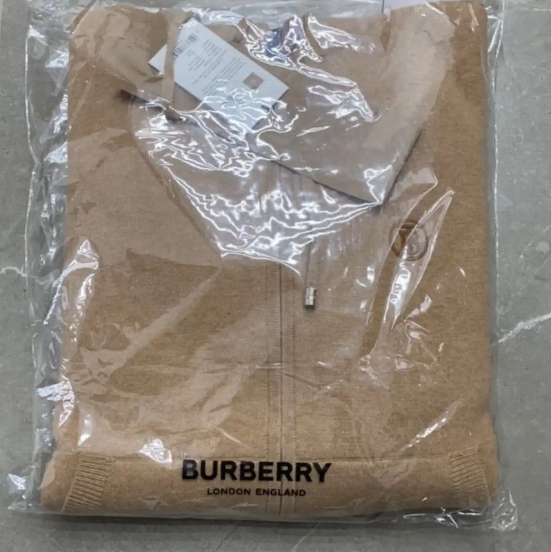 Burberry Burberry Khaki Cashmere Hoodie for Men Size US S / EU 44-46 / 1 - 4 Thumbnail