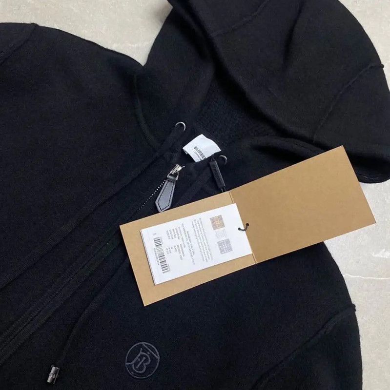 Burberry Burberry Black Cashmere Logo Hoodie for Men Size US S / EU 44-46 / 1 - 2 Thumbnail
