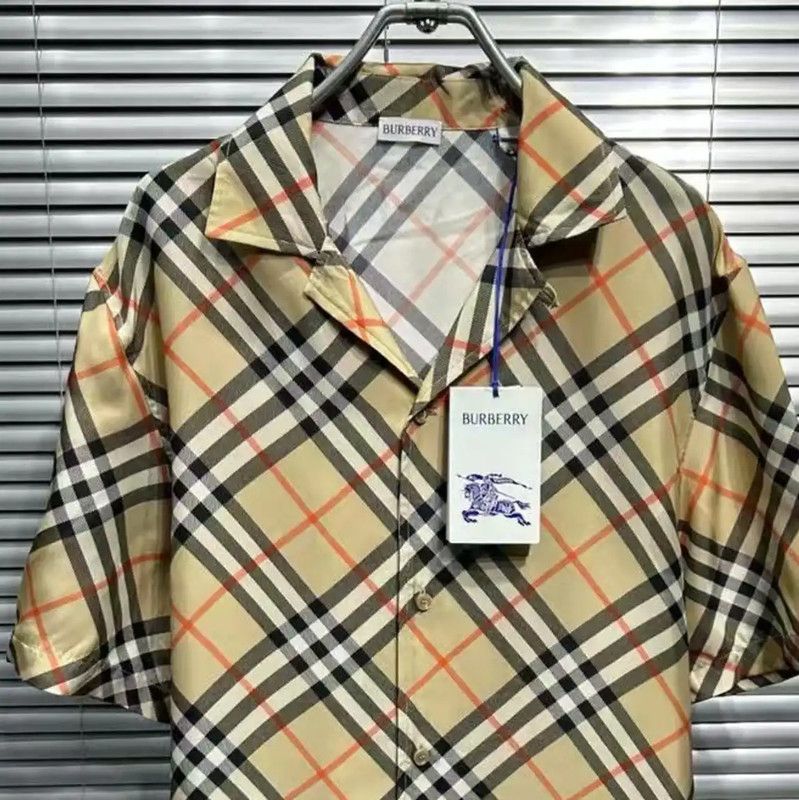 Burberry Summer Colorblock Silk Shirt for Men
