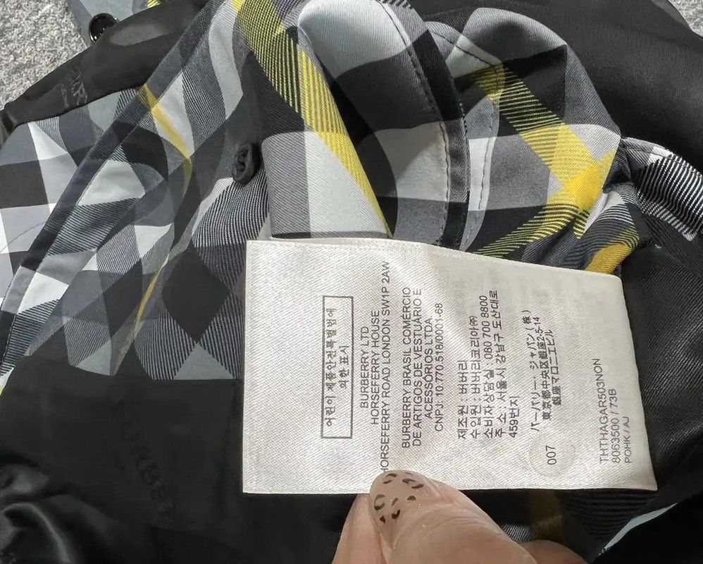 Burberry Burberry Men's Long Black Checked Trench Coat Size US L / EU 52-54 / 3 - 4 Thumbnail