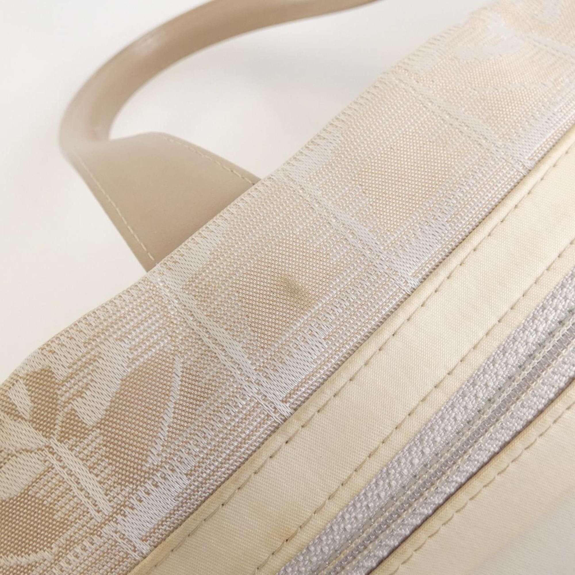 Chanel Travel Line 15991 Handbag