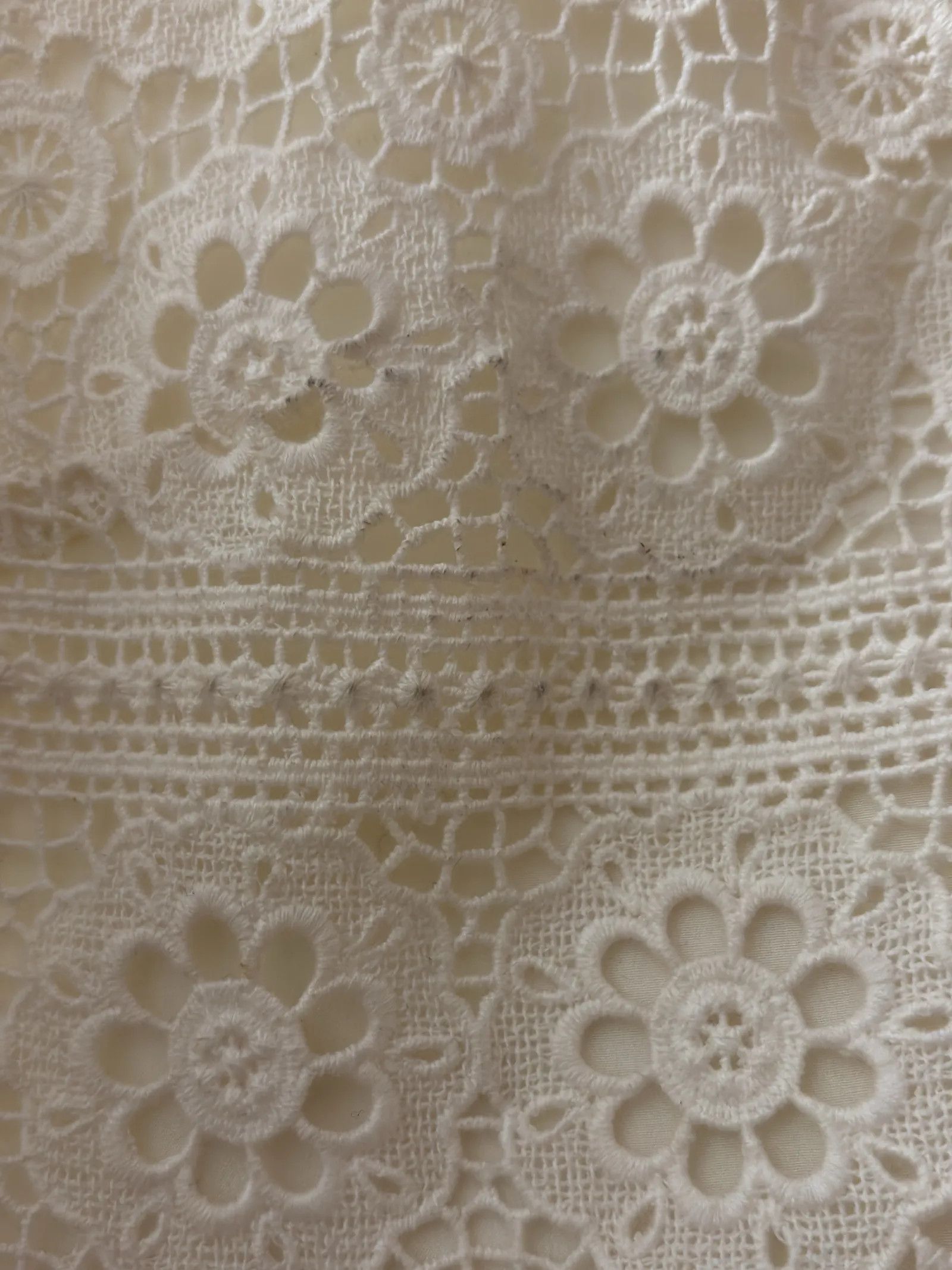 Burberry Burberry Burberry Brit White Cotton Lace Tunic Dress Dress Size XS / US 0-2 / IT 36-38 - 6 Thumbnail