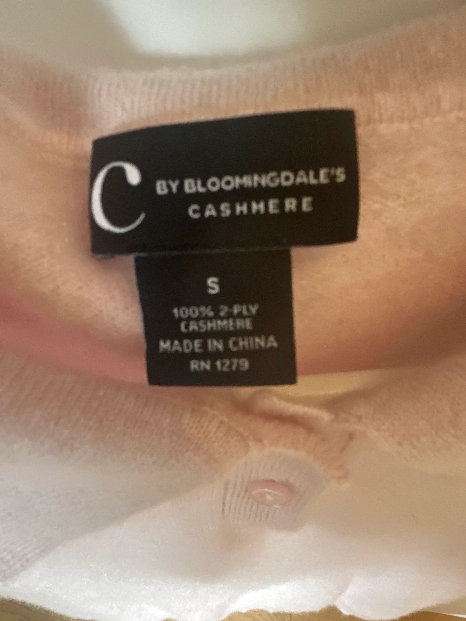 Bloomingdale's C by bloomingdale’s Sweater Size S / US 4 / IT 40 - 3 Thumbnail