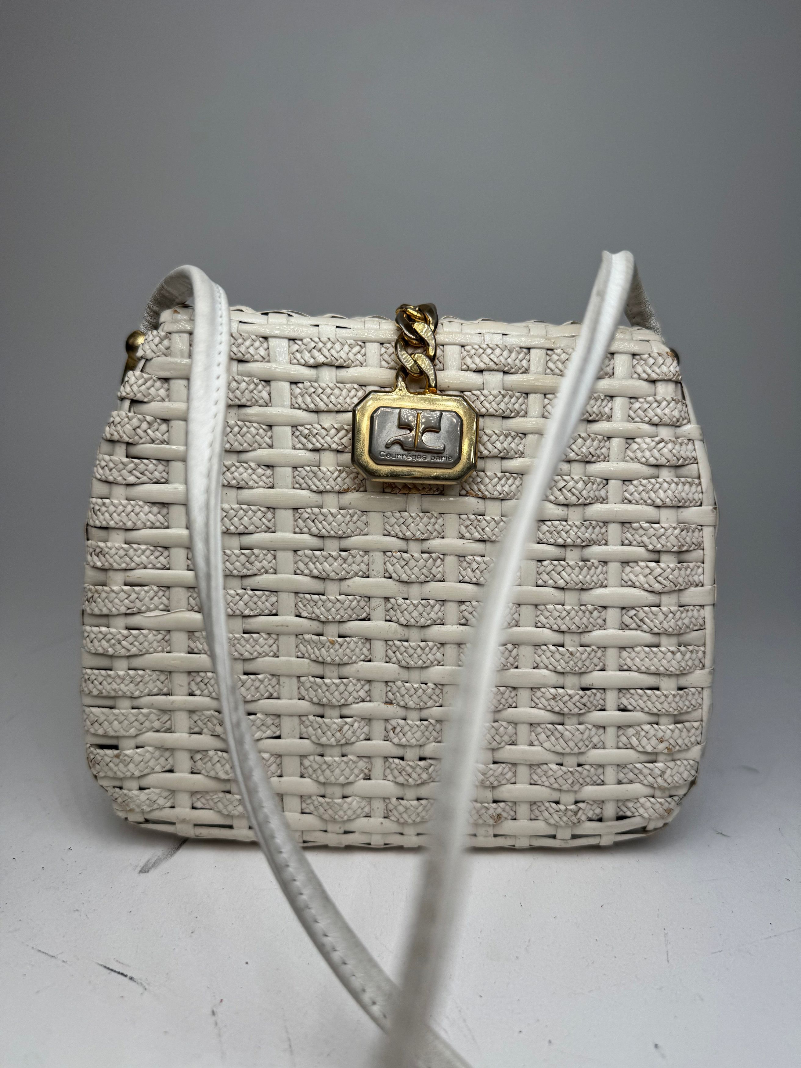 Courreges Vintage Paris Crossbody Bag White Size ONE SIZE - 8 Thumbnail