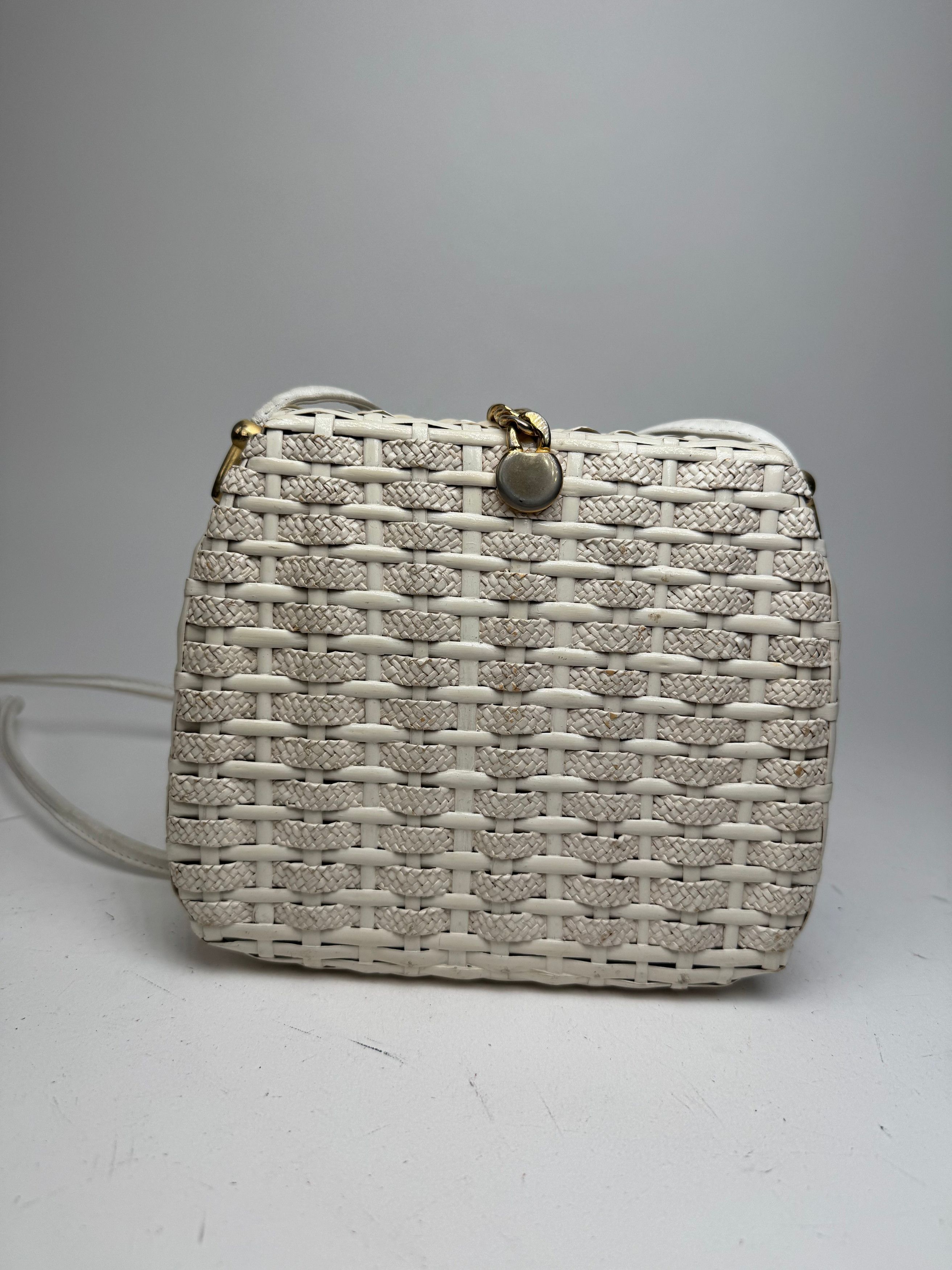 Courreges Vintage Paris Crossbody Bag White Size ONE SIZE - 9 Thumbnail