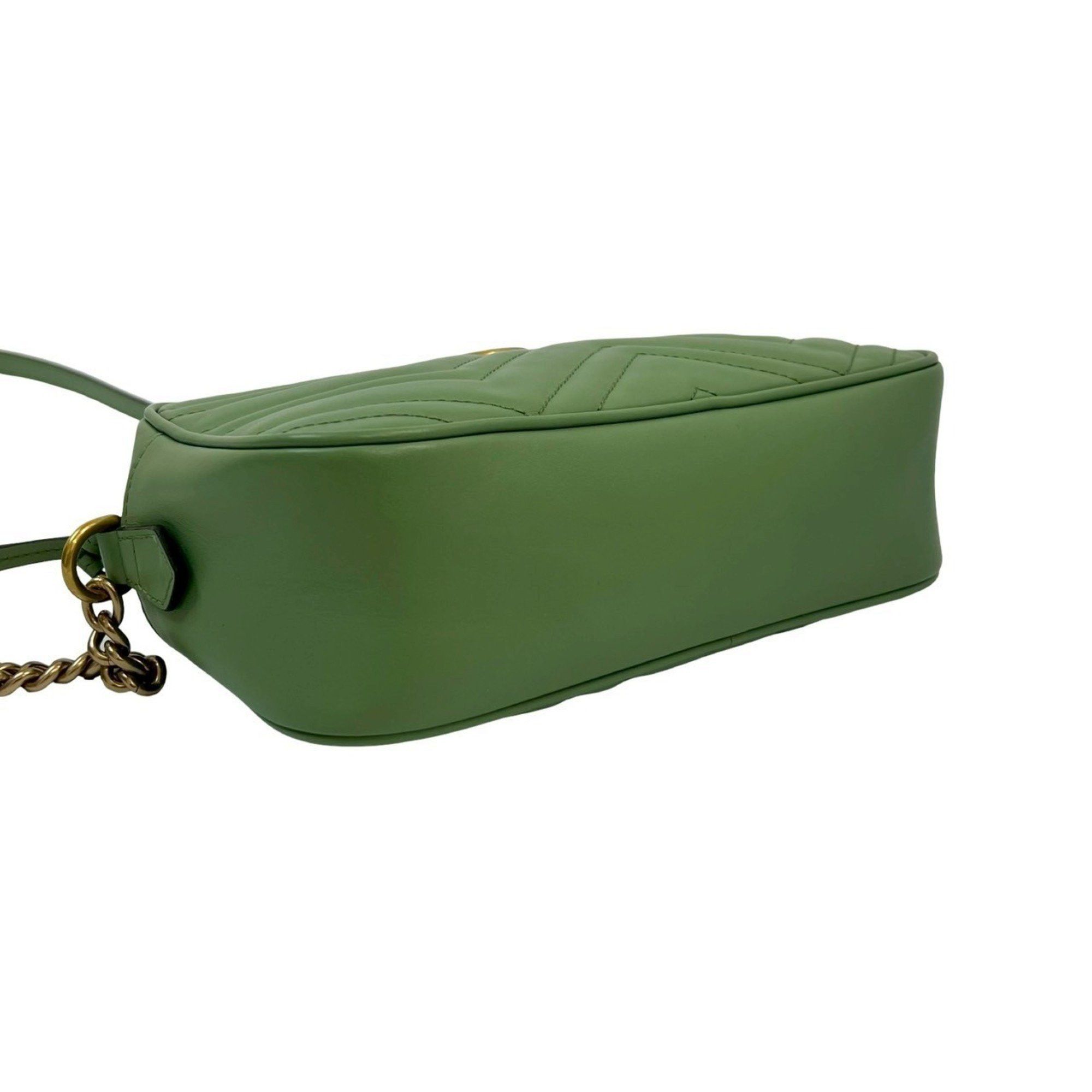Gucci Nearly unused GUCCI GG Marmont quilted leather chain shoulder bag/pouch in light green (61489) Size ONE SIZE - 7 Thumbnail