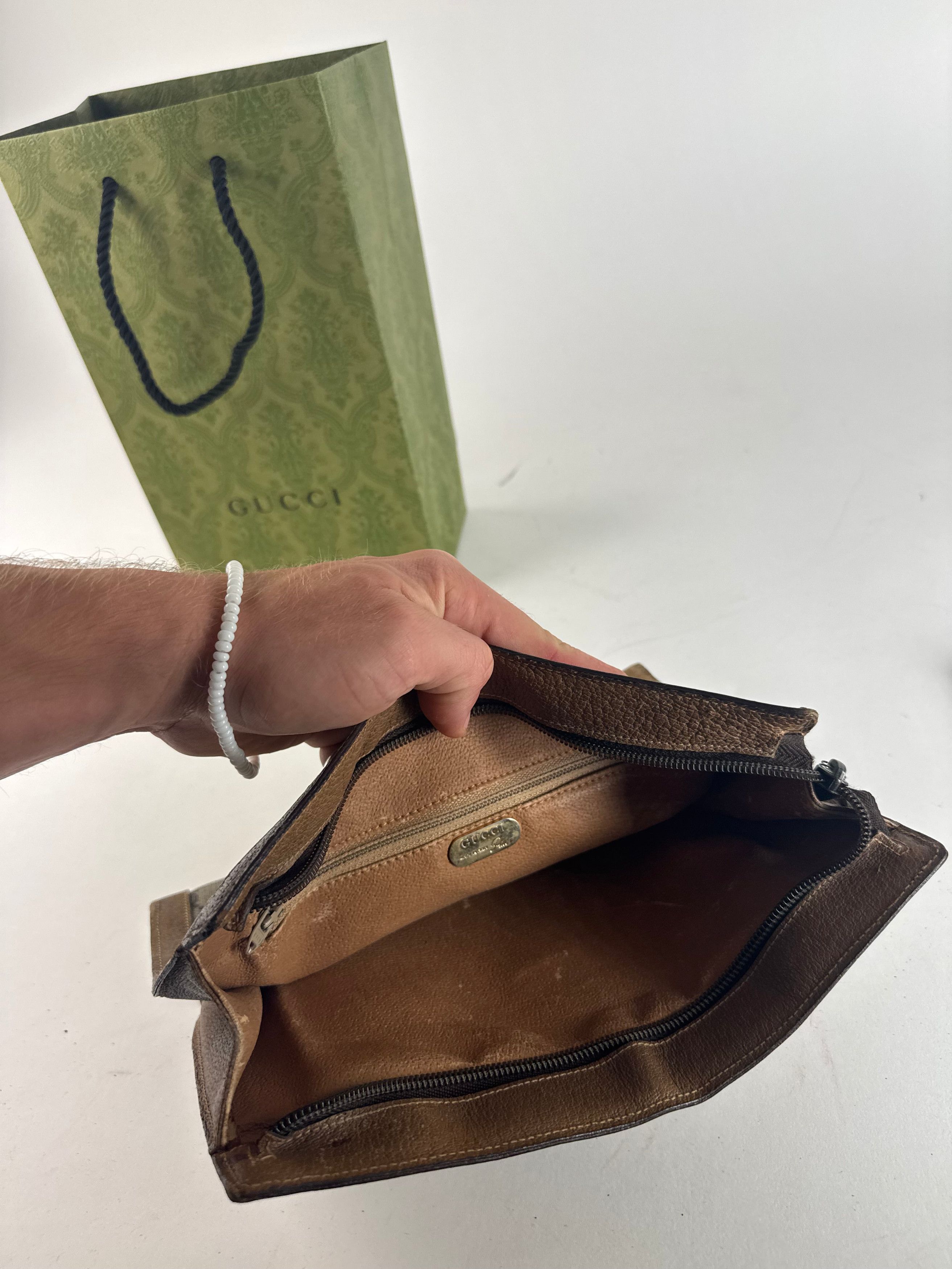 Gucci Vintage Plus Monogram Clutch Grey Brown Size ONE SIZE - 3 Thumbnail