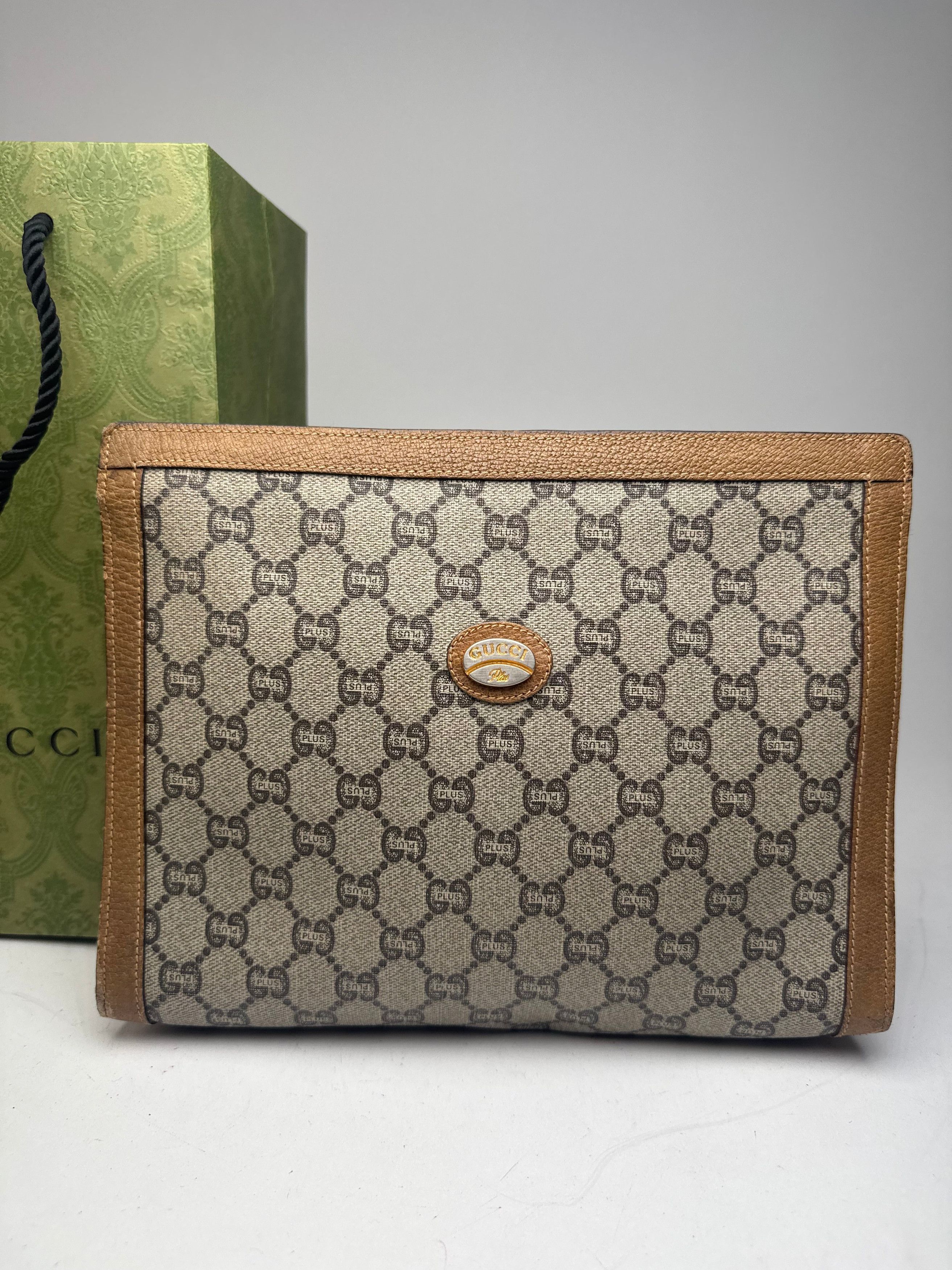 Gucci Vintage Plus Monogram Clutch Grey Brown Size ONE SIZE - 13 Thumbnail