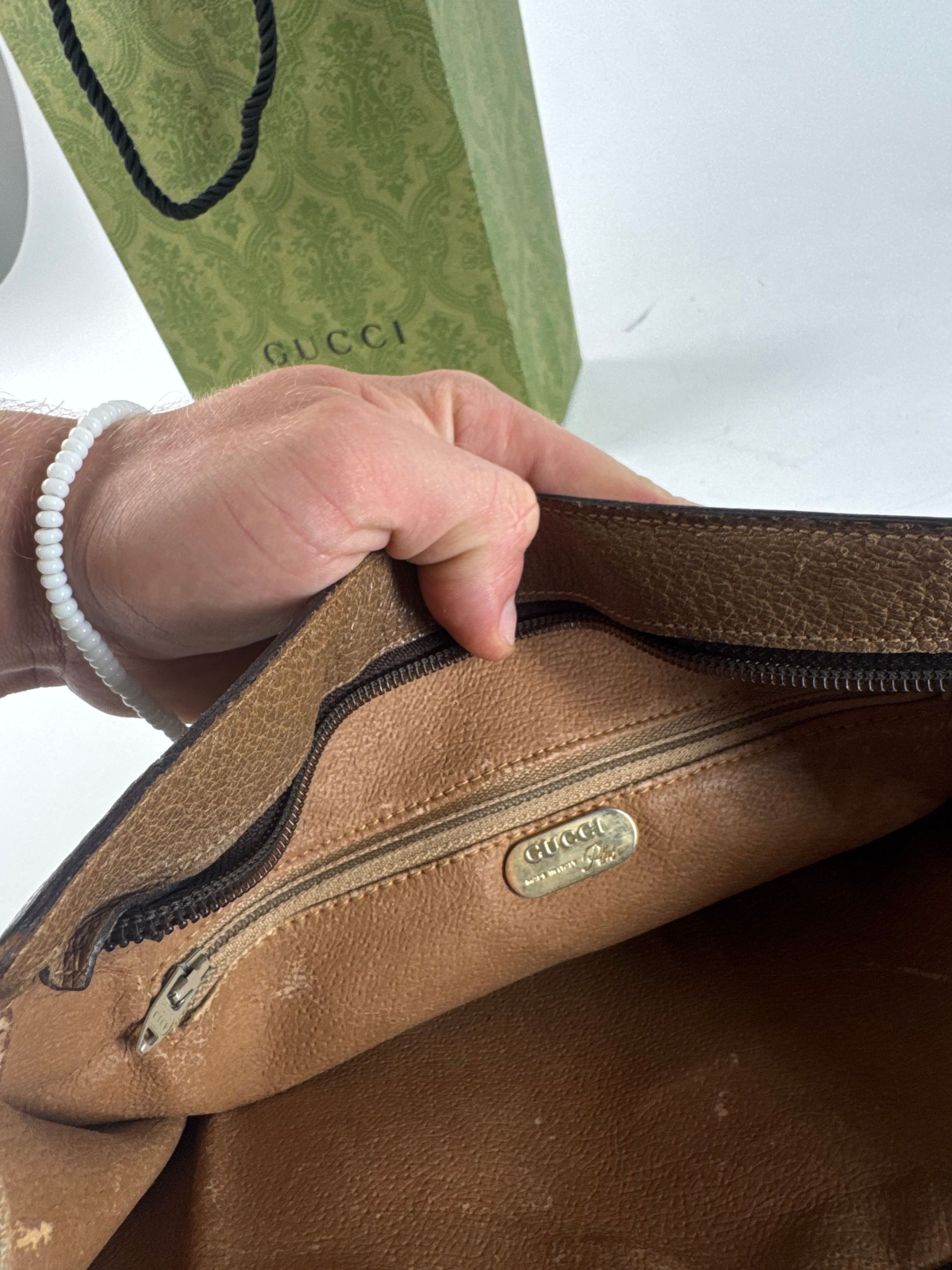 Gucci Vintage Plus Monogram Clutch Grey Brown Size ONE SIZE - 4 Thumbnail