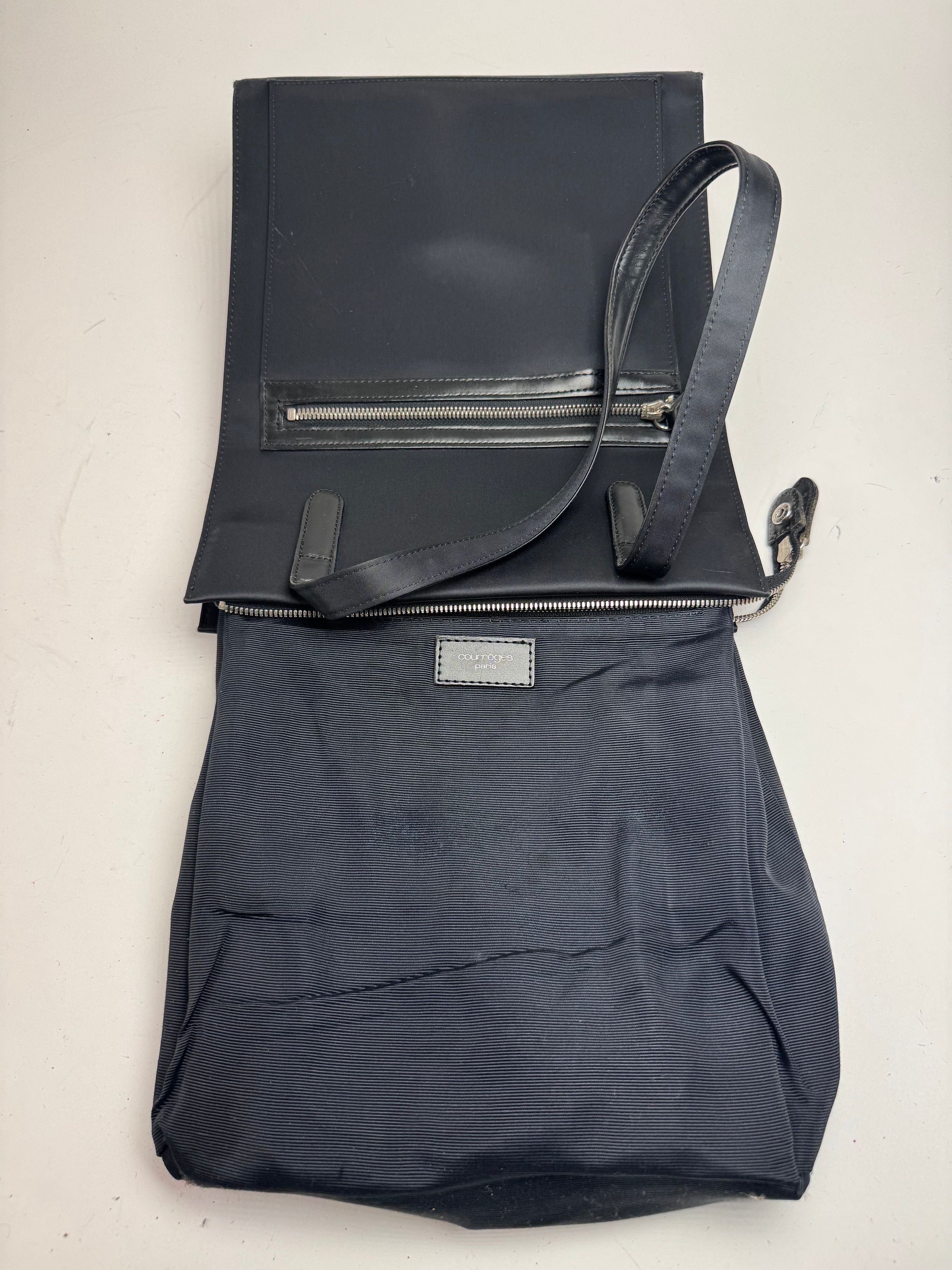 Courreges Vintage Leather Polyester Handbag black Size ONE SIZE - 3 Thumbnail